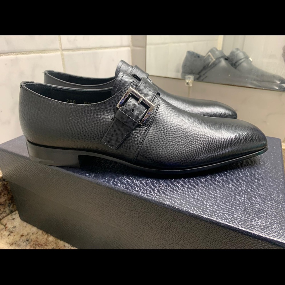 Prada Black Saffiano Leather Business Shoes - Picture 3 of 16
